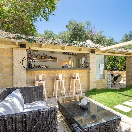 Apartment Doliva Erietta Private Pool Agios Gordios (Corfu)