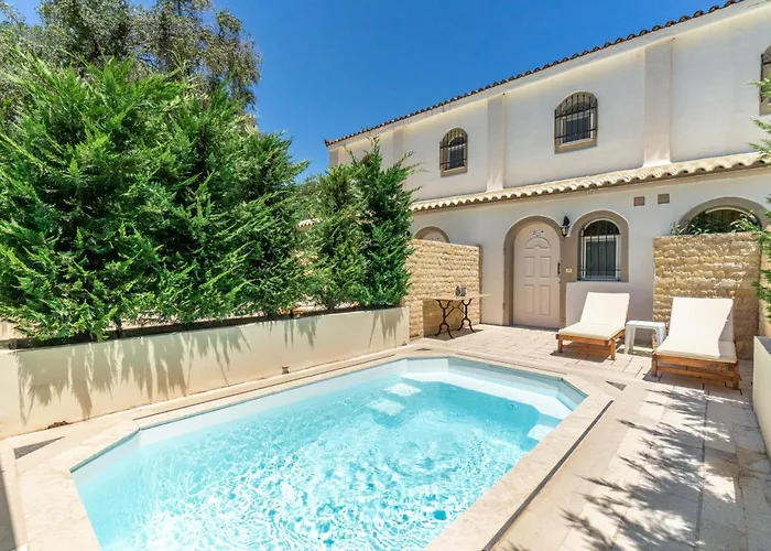 Doliva Erietta Private Pool Apartament